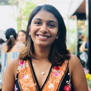 Meet your Posher, Priya